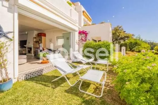 €369.900 Piso en venta de 93 m Urbanizacion Puerto del Almendro Benahavis Malaga 2 dormitorios