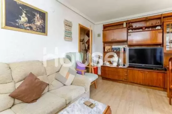 €130.000 Piso en venta de 66 m Calle Cordoba Mostoles Madrid 3 dormitorios